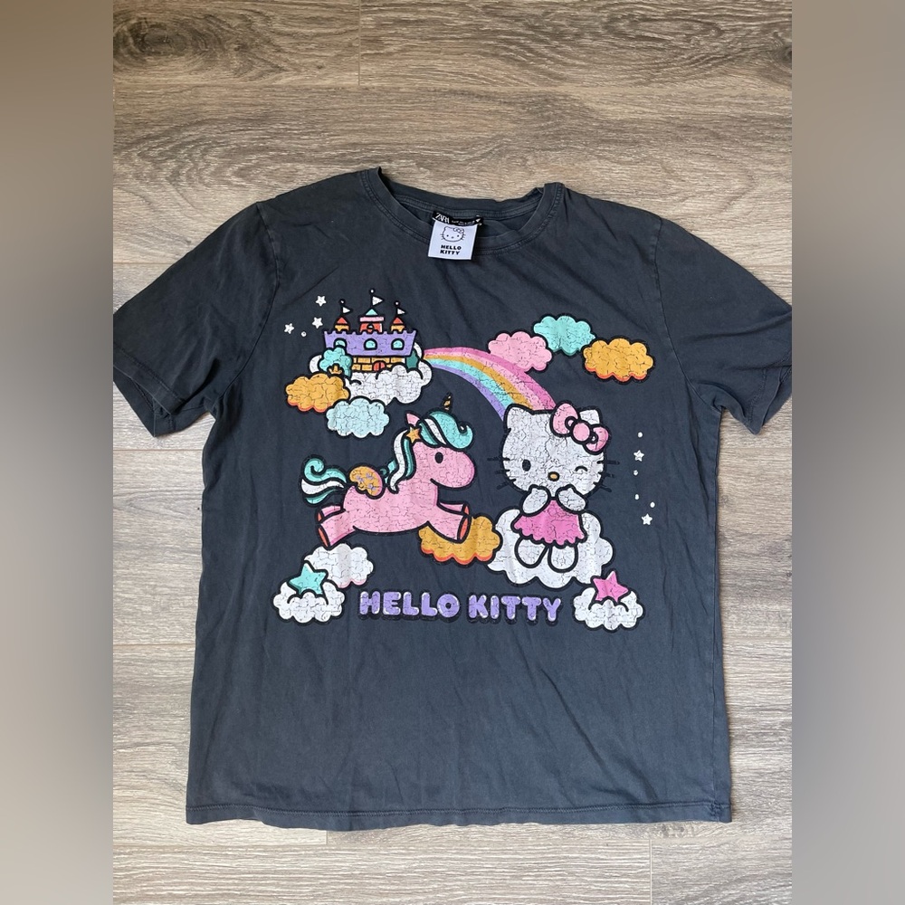 Zara Hello Kitty T Shirt